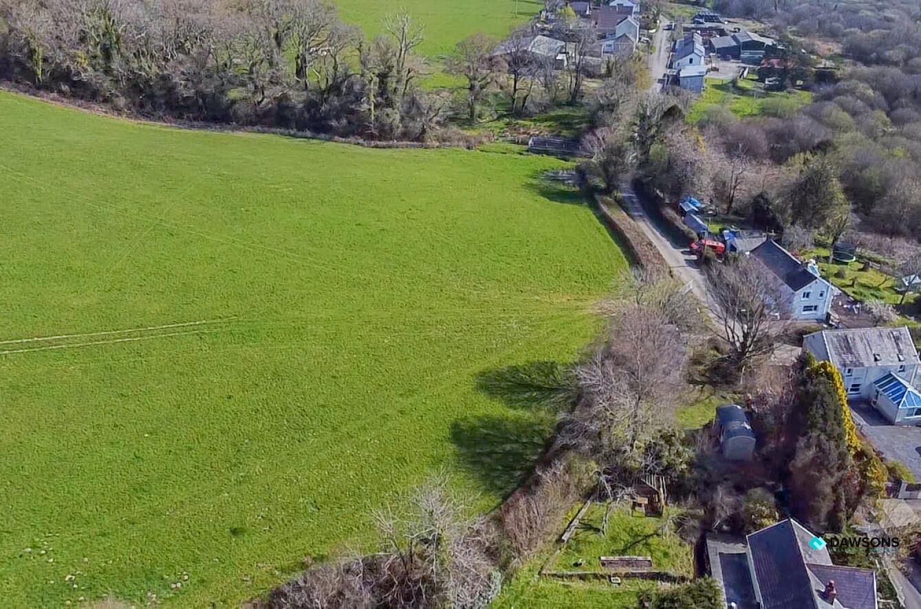 Clydach Cottages, Pontyates, Llanelli, SA15 5TL